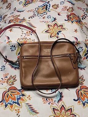 Kate Spade? Purse